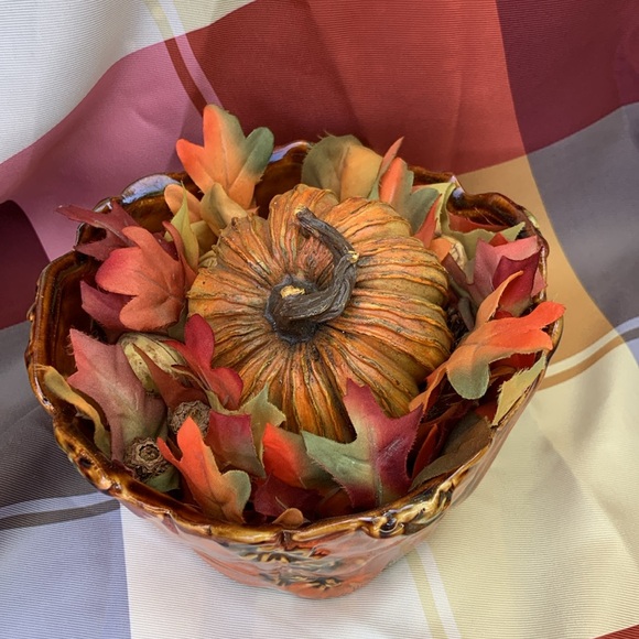 EUC Fall Decor - Picture 2 of 2